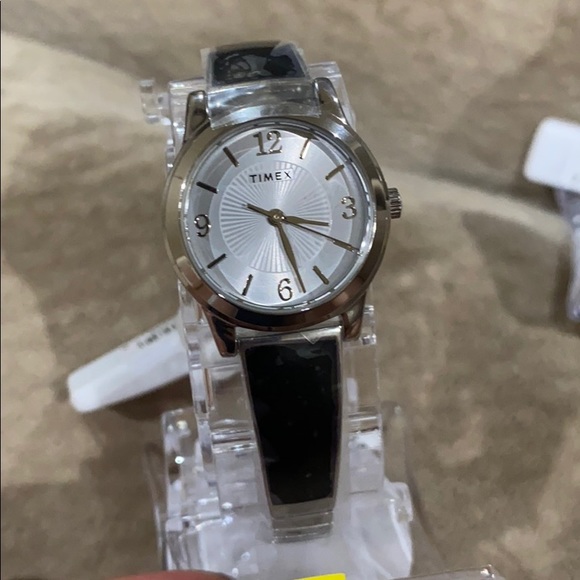 Timex Black/Silver Tone bangle watch - Picture 1 of 3